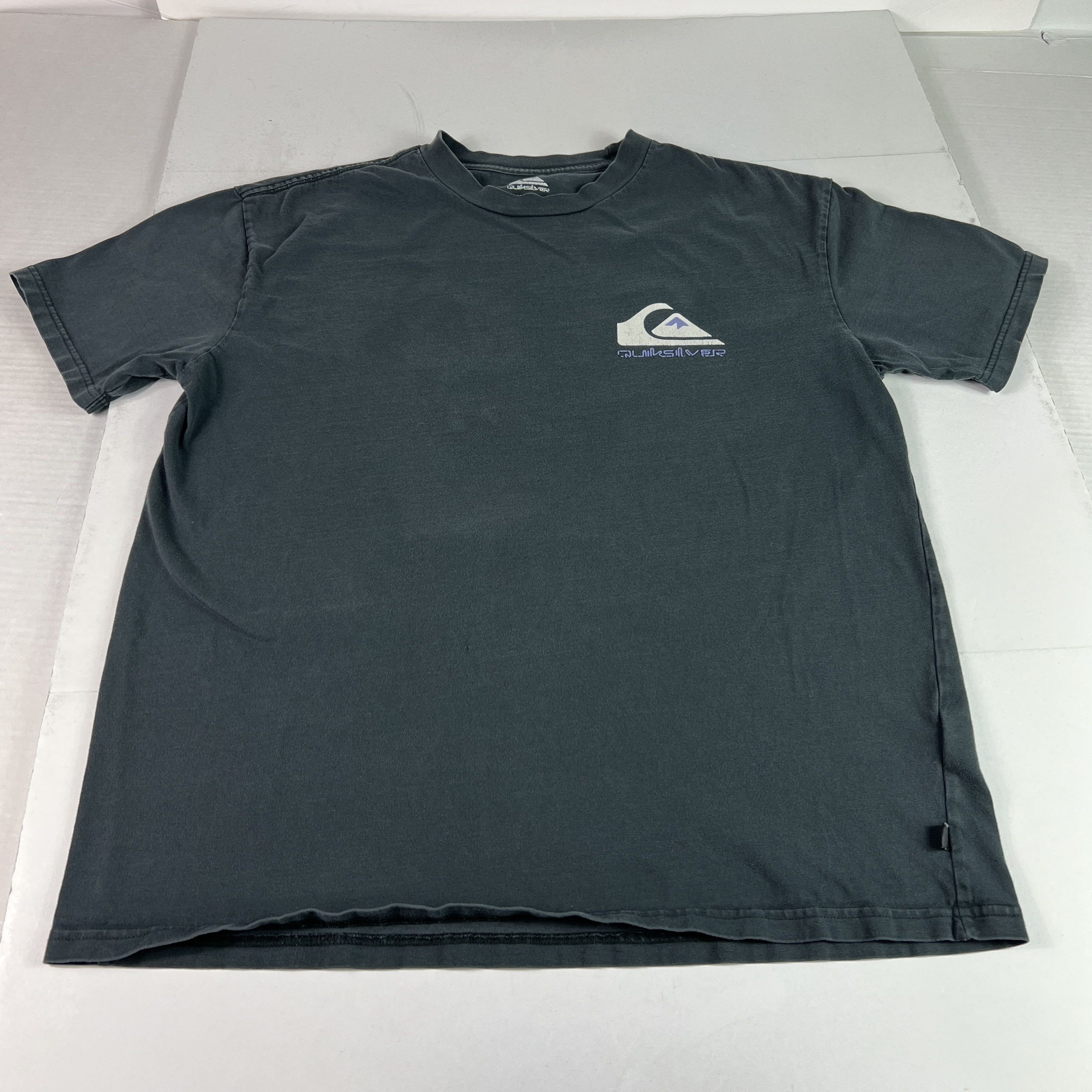 Quiksilver Quiksilver Shirt Black Faded Print Surfer Short Sleeve Tee Size US M / EU 48-50 / 2 - 1 Thumbnail