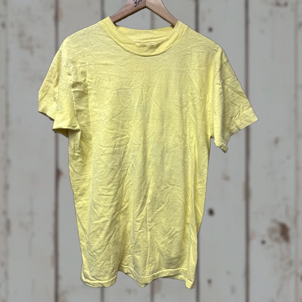 Hanes VINTAGE Hanes T-Shirt Yellow Crew Neck Short Sleeve Men L Cotton Sheep Stitch Bar Pub Band? Fizz Farm Single Stitch Size US L / EU 52-54 / 3 - 1 Thumbnail
