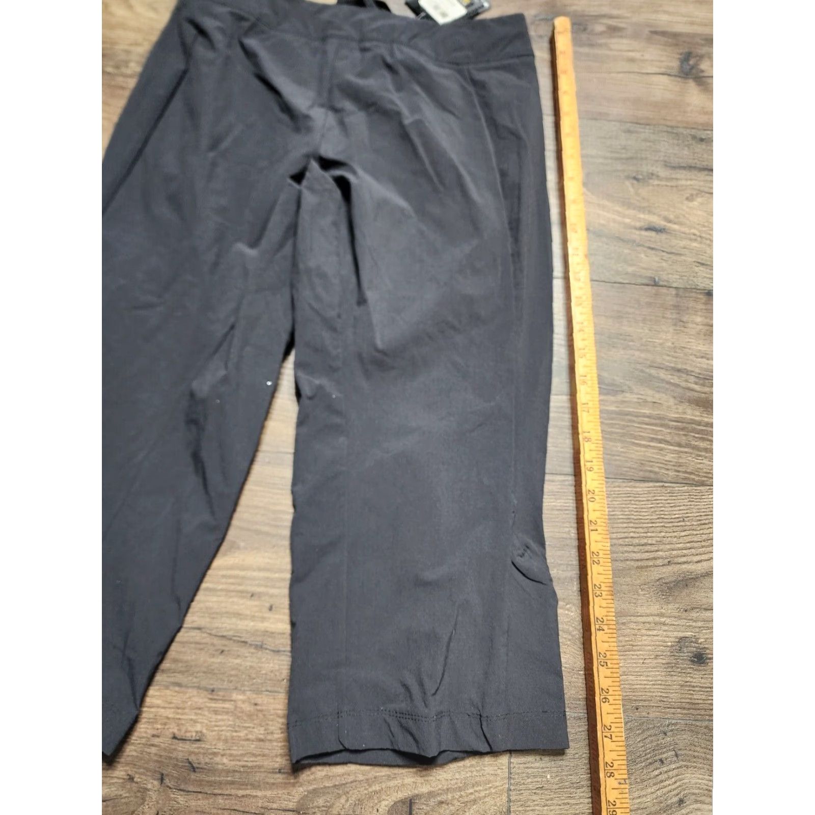 Mountain Hardwear Mountain Hardwear Womens Ellinor Charcoal Black Cropped Hiking Pants Size 4 Size 27" / US 4 / IT 40 - 2 Thumbnail