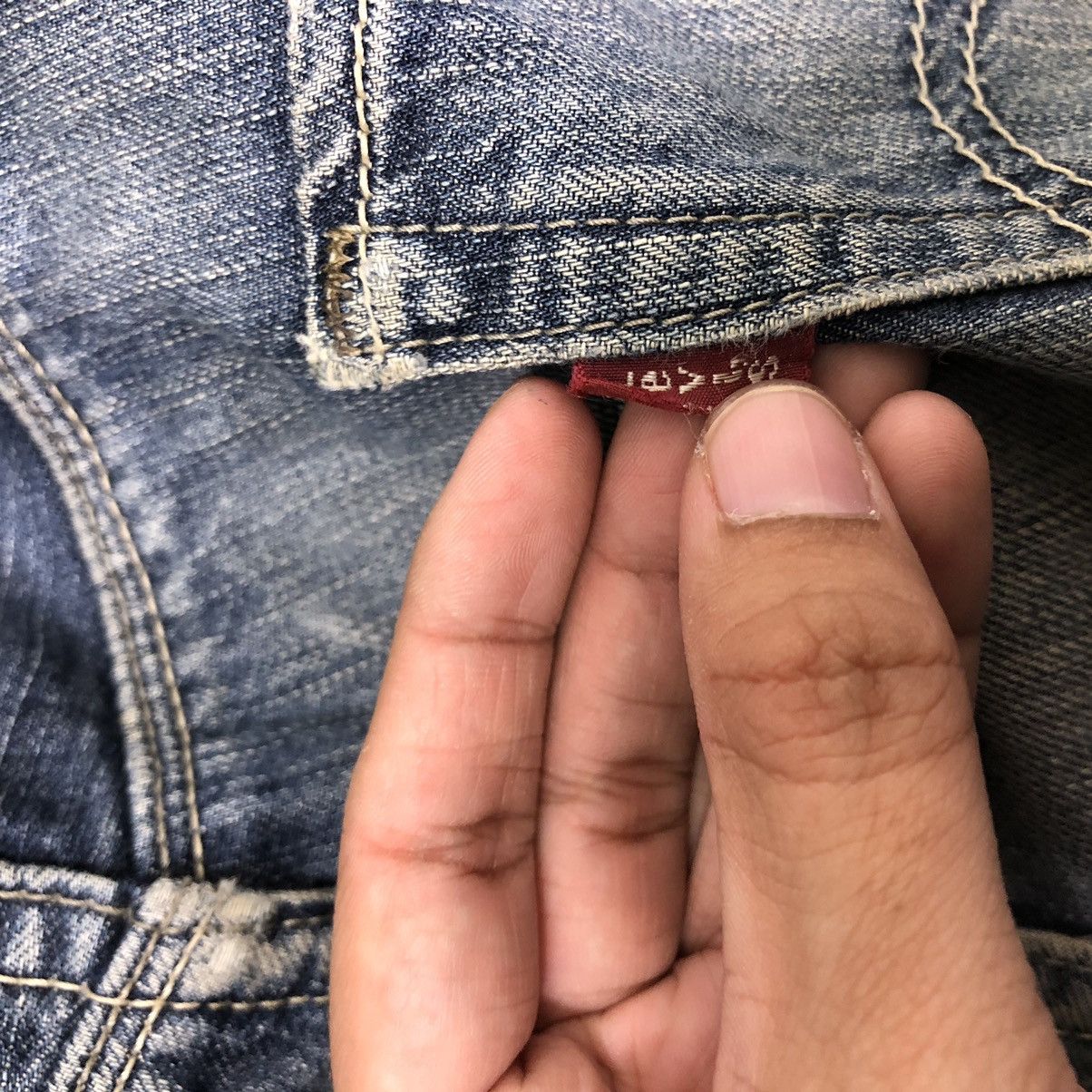Levi's 🔥Vintage Distressed Denim Levi’s Lot 203 USA Size US 34 / EU 50 - 14 Thumbnail