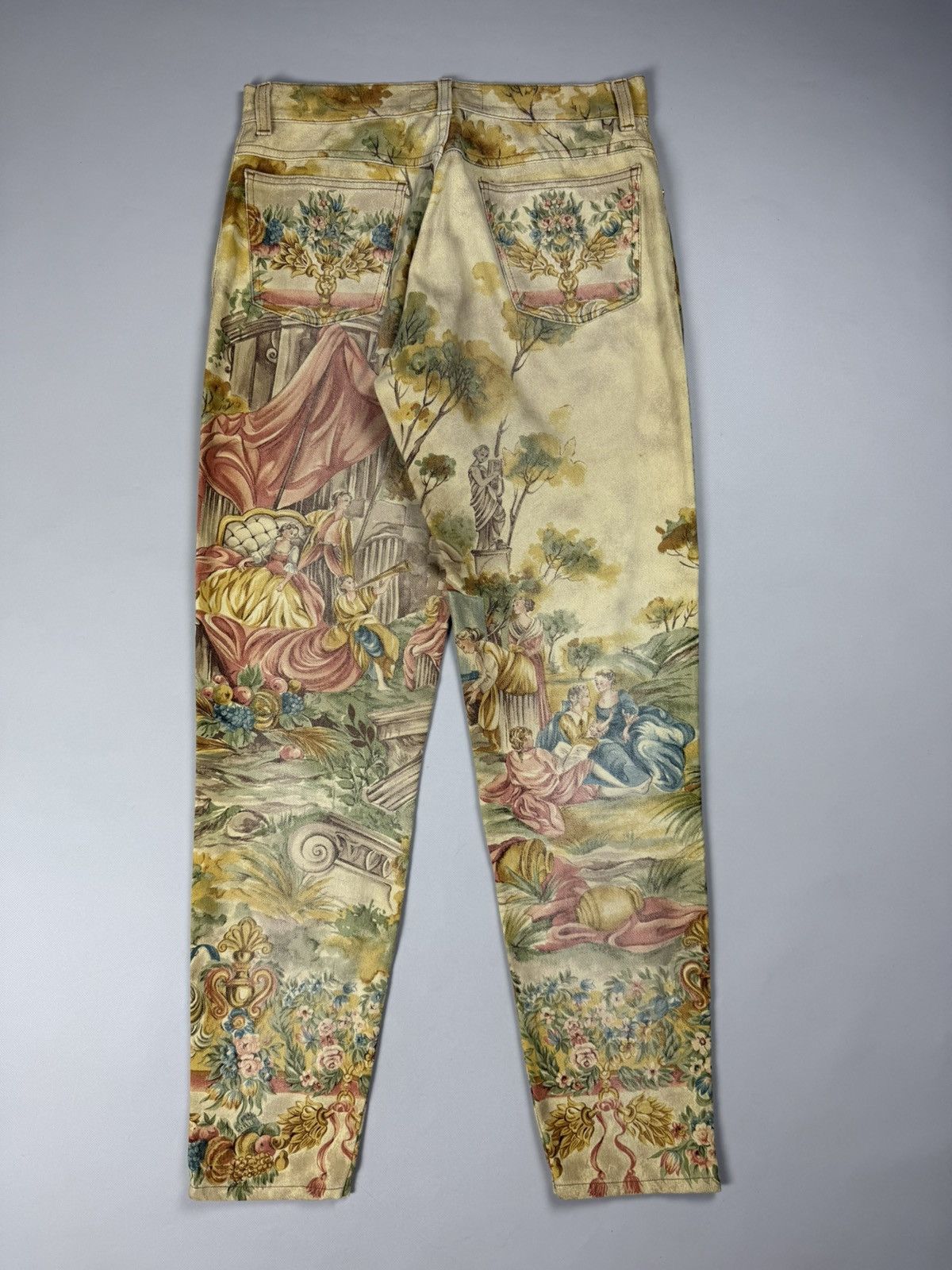 Roberto Cavalli Rare Roberto Cavalli Renaissance Angels Overprinted Jeans Size 32" / US 10 / IT 46 - 16 Thumbnail