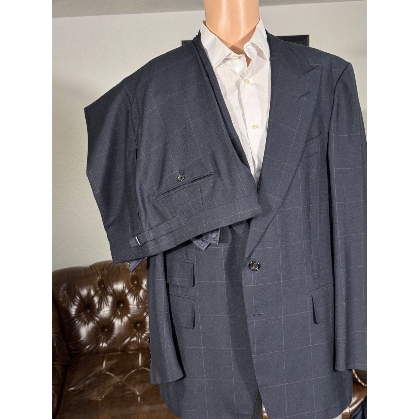 Tom Ford Tom Ford Navy Windowpane Suit 2 Pc Peak 58IT 48R US 39x30 Size 48R - 4 Thumbnail