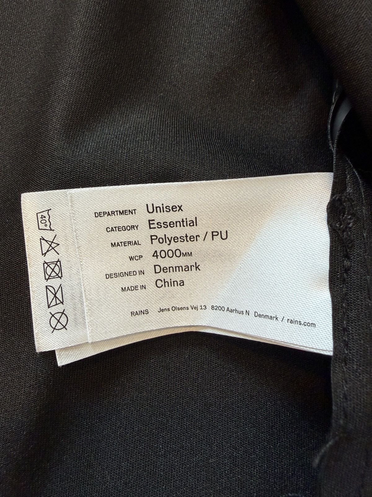Rains Rains Unisex Essential Raincoat Size US S / EU 44-46 / 1 - 3 Thumbnail