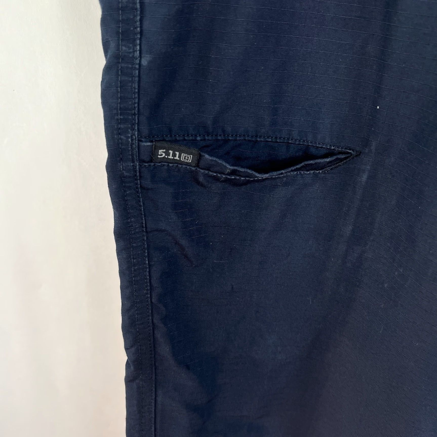 Vintage VINTAGE? No. 5.11 Tactical Ripstop Practical Pants Men Size 36X30 Black Cargo Pants Adult Regular 36 Black 5.11 Tactical Mens Pants 2000s/USA Size US 36 / EU 52 - 5 Thumbnail
