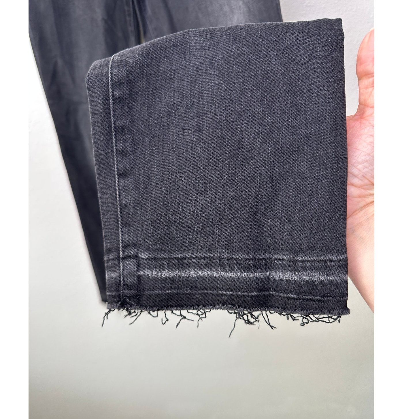 Frame NWT Frame Le High Straight Jeans Black Raw Hem Women's 27 Size 27" / US 4 / IT 40 - 3 Thumbnail
