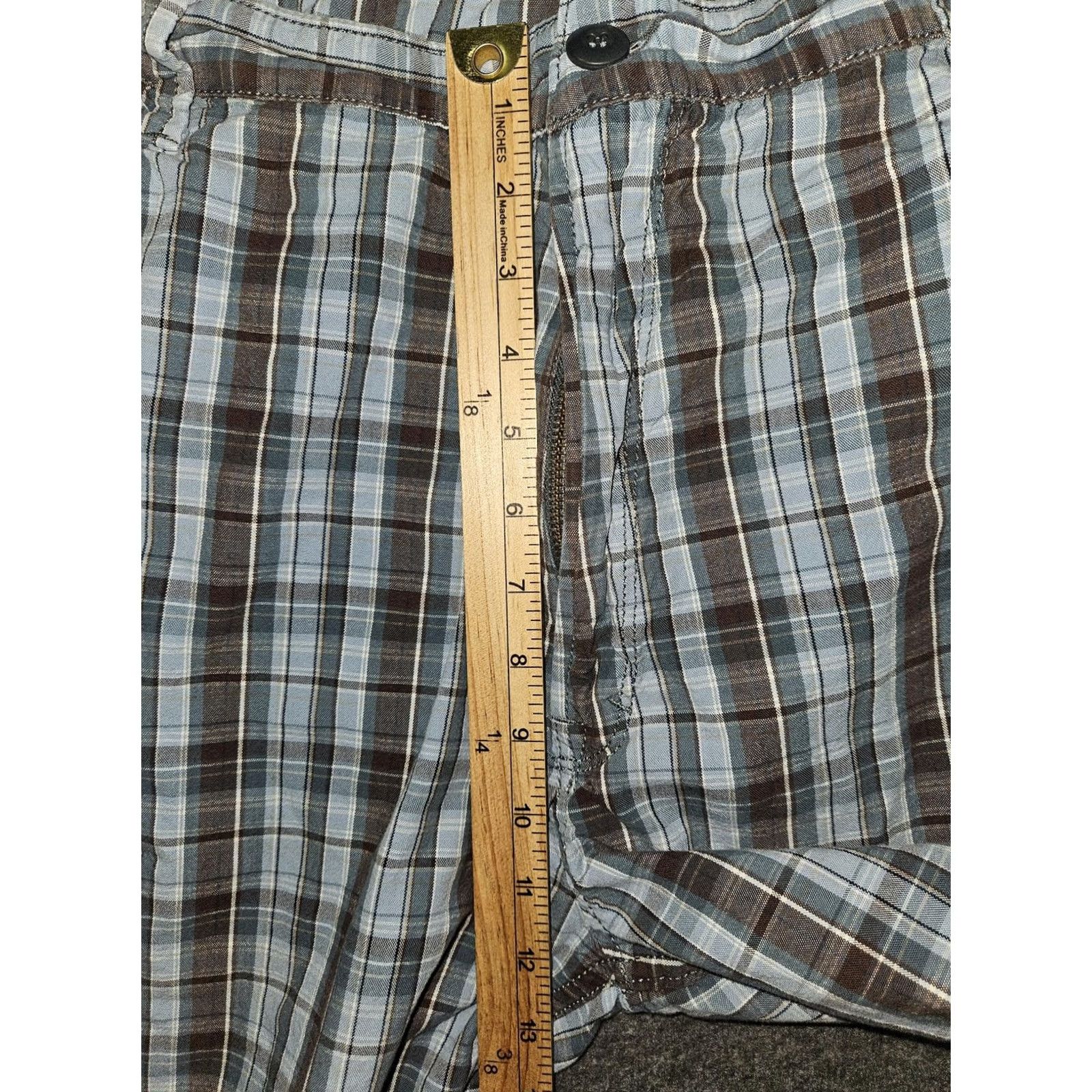 Levi's Levis Shorts Mens W42 Blue Brown Shoreline Plaid Cotton Casual Summer Pockets Size US 42 / EU 58 - 4 Thumbnail