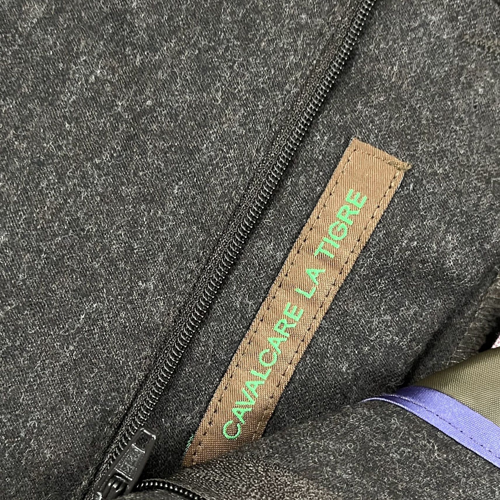 Etro VINTAGE Etro Mens Pants Dress Wool Brown 34x30 Pleated Regular Fit EU 52 Straight Leg Mens Brown Wool Dress Pants Size US 34 / EU 50 - 6 Thumbnail