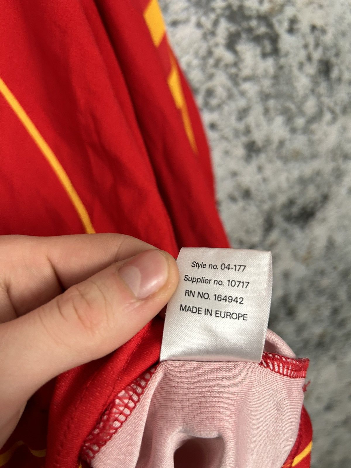 Hummel × Vintage Vintage Tibetan National Football Rare Soccer Jersey Hype Size US L / EU 52-54 / 3 - 9 Thumbnail