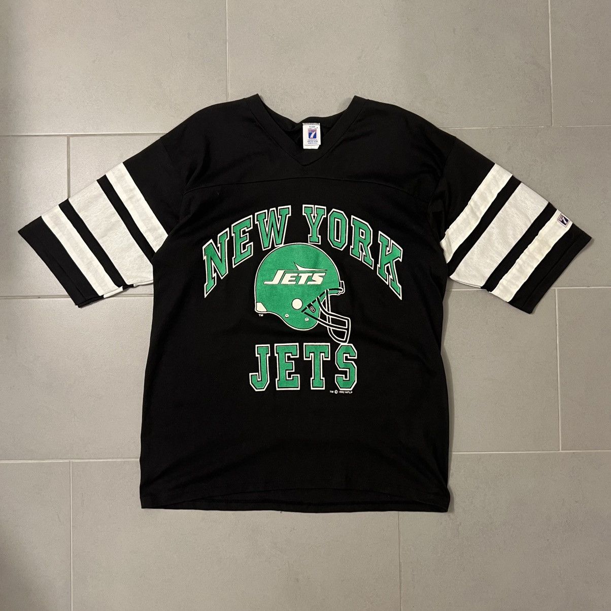NFL Vintage 90s New York Jets Logo 7 Black Football Jersey Tee Size US L / EU 52-54 / 3 - 1 Thumbnail