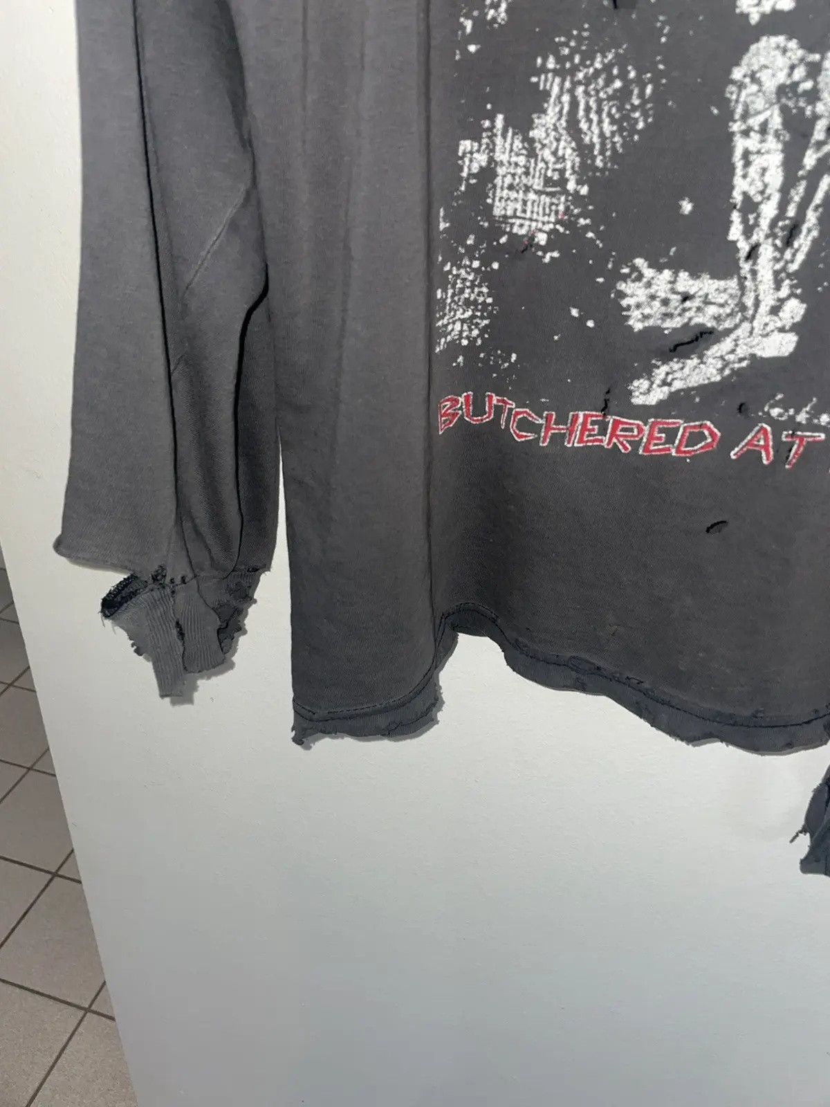 Vintage CANNIBAL CORPSE (BUTCHERED AT BIRTH) VINTAGE BAND T Size US XL / EU 56 / 4 - 4 Thumbnail