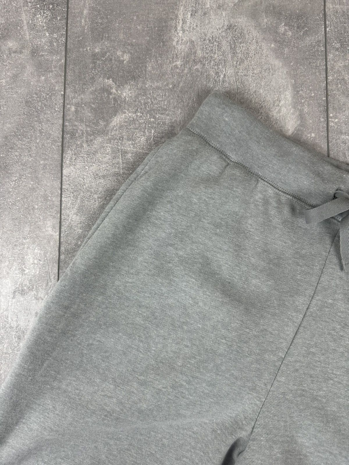 Polo Ralph Lauren Polo Ralph Lauren Tiger Print Logo Sweatpants Size US 32 / EU 48 - 6 Thumbnail