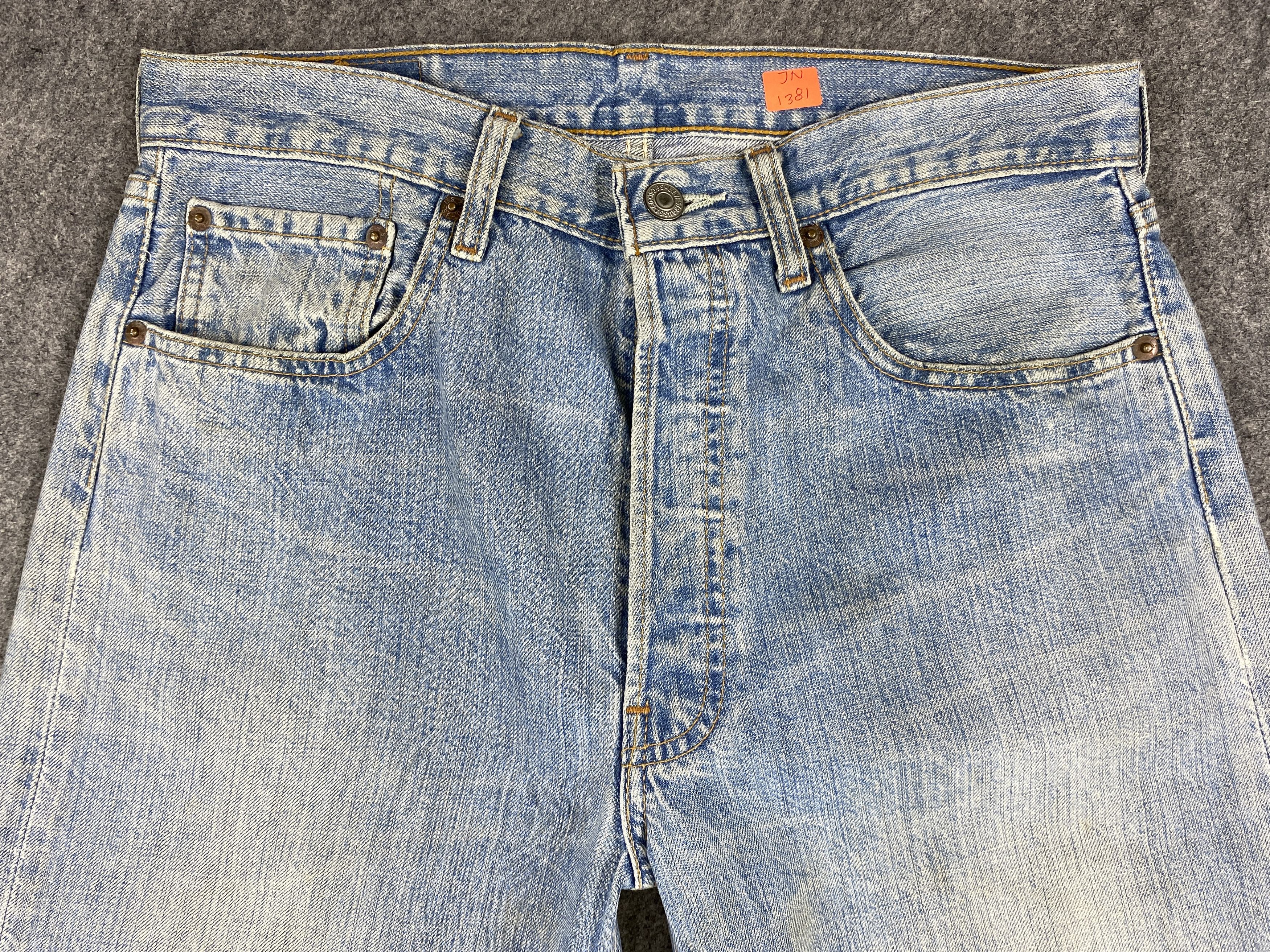 Levi's Light Blue Wash Vintage Levi's 501 31x28.5 Denim -JN1381 Size US 31 - 3 Thumbnail