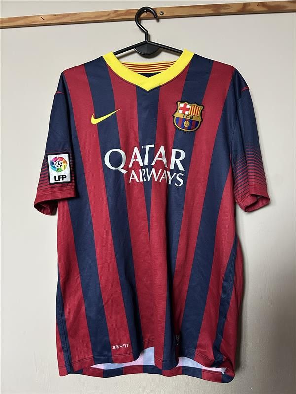 Nike Rare shirt F.C. BARCELONA - 2013 - 2014 - Nike - L - UNIQUE Size US L / EU 52-54 / 3 - 1 Thumbnail