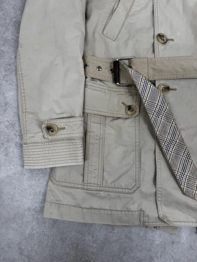 Dolce & Gabbana 2000s Dolce & Gabbana Beige Buttoned Trench Coat Size US M / EU 48-50 / 2 - 9 Thumbnail