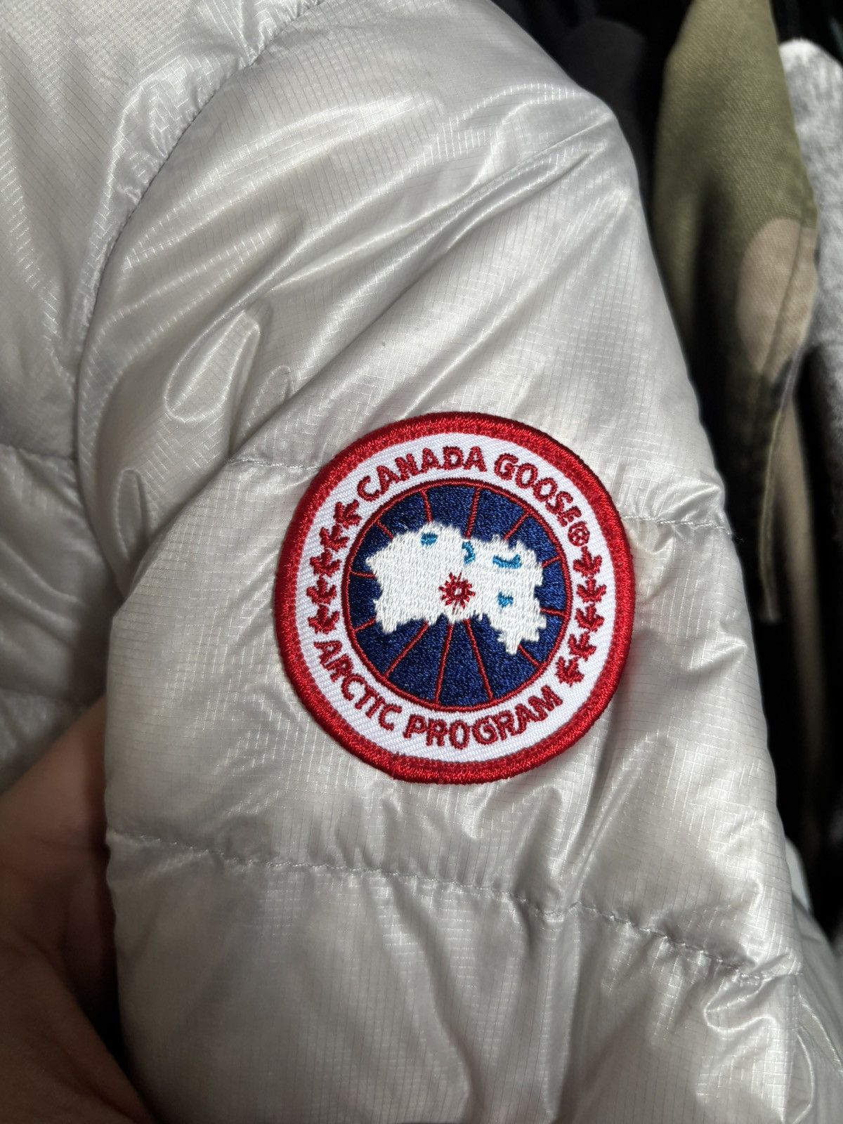 Canada Goose × Vintage Crazy Canada Goose Hybridge Lite Lightweight Puffer Jacket Size XXS / US 00 / IT 34 - 21 Thumbnail