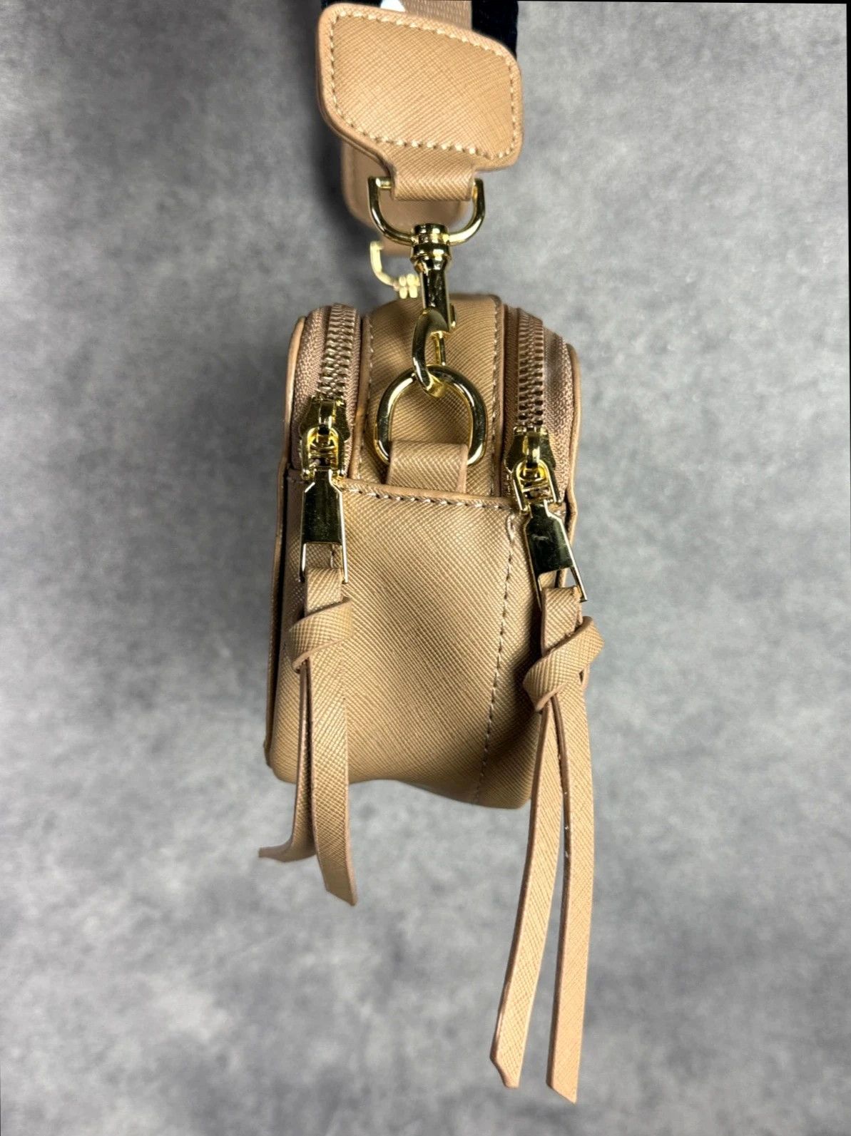 Marc Jacobs Marc Jacobs The Snapshot Shoulder Bag Beige Logo Size ONE SIZE - 6 Thumbnail