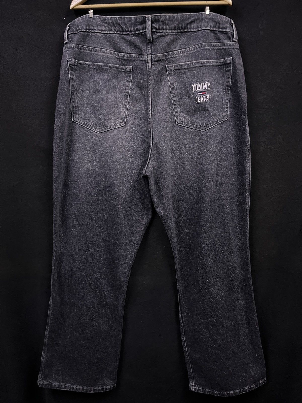 Tommy Jeans TOMMY HILFIGER BAGGY JEANS Size US 40 / EU 56 - 1 Thumbnail