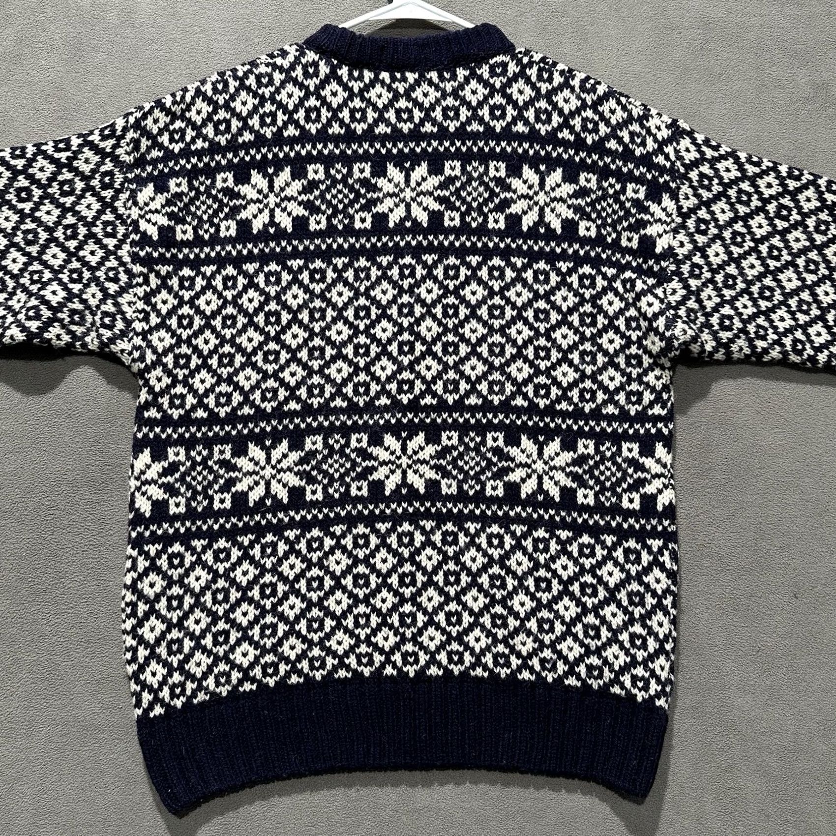Vintage Vintage Edward Bryan Sweater Mens M Blue Birdseye Fair Isle Nordic Wool Crewneck Size US M / EU 48-50 / 2 - 2 Thumbnail