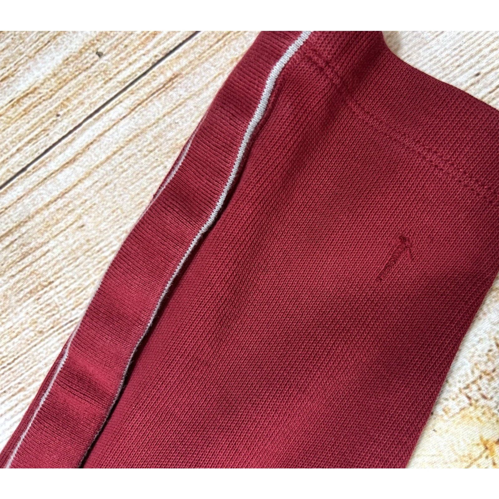 Hugo Boss HUGO BOSS Sweater Pullover Red Size L Distressed Mens Buttons 1/4 Snap Button Pullover - Pre owned Size US L / EU 52-54 / 3 - 5 Thumbnail