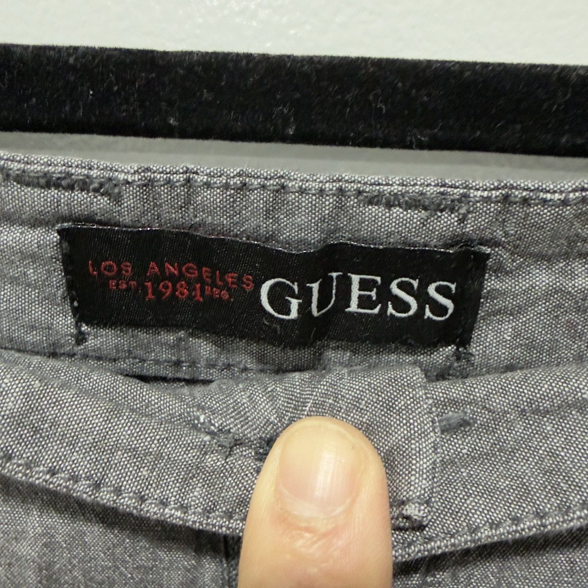 Guess Guess Size US 30 / EU 46 - 7 Thumbnail