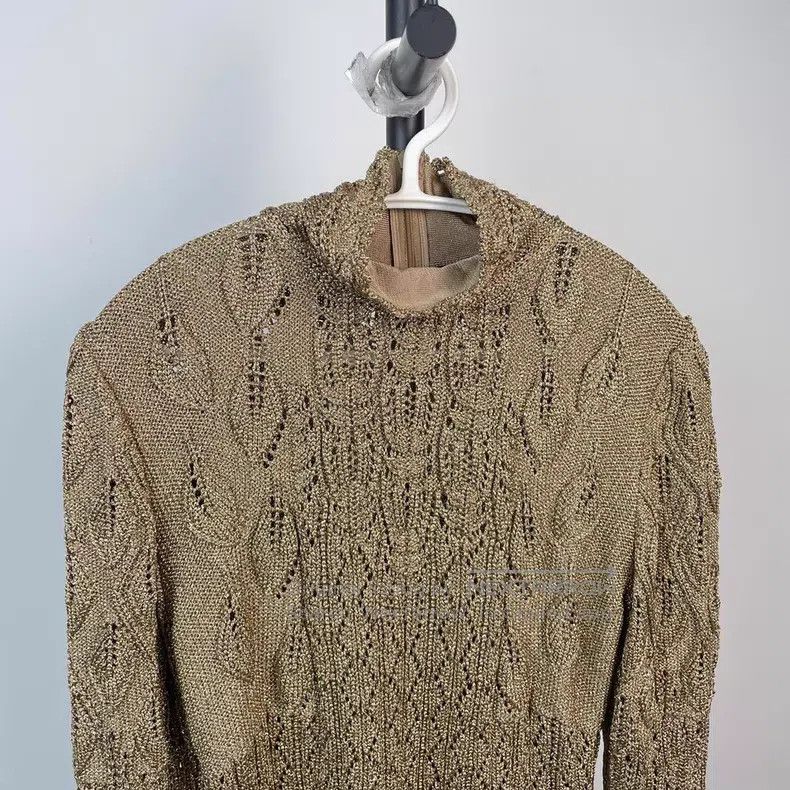 Louis Vuitton Louis Vuitton Linen brown knit cut-out crewneck sweater Size M / US 6-8 / IT 42-44 - 3 Thumbnail