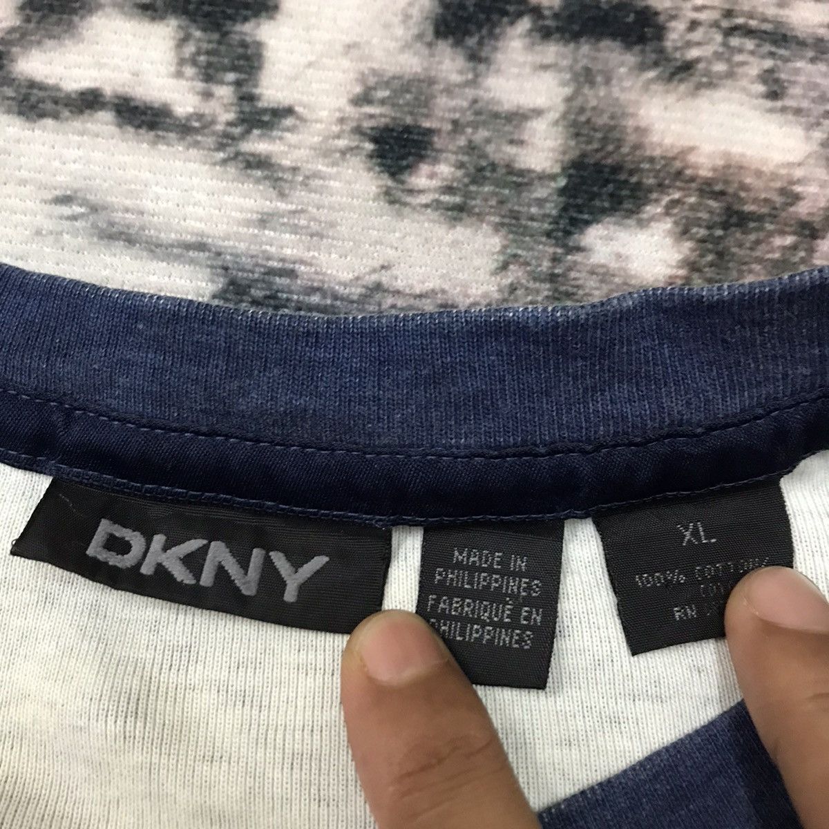 DKNY × Japanese Brand Vintage DKNY Distressed Longsleeve Open Colar Shirt Size US L / EU 52-54 / 3 - 3 Thumbnail