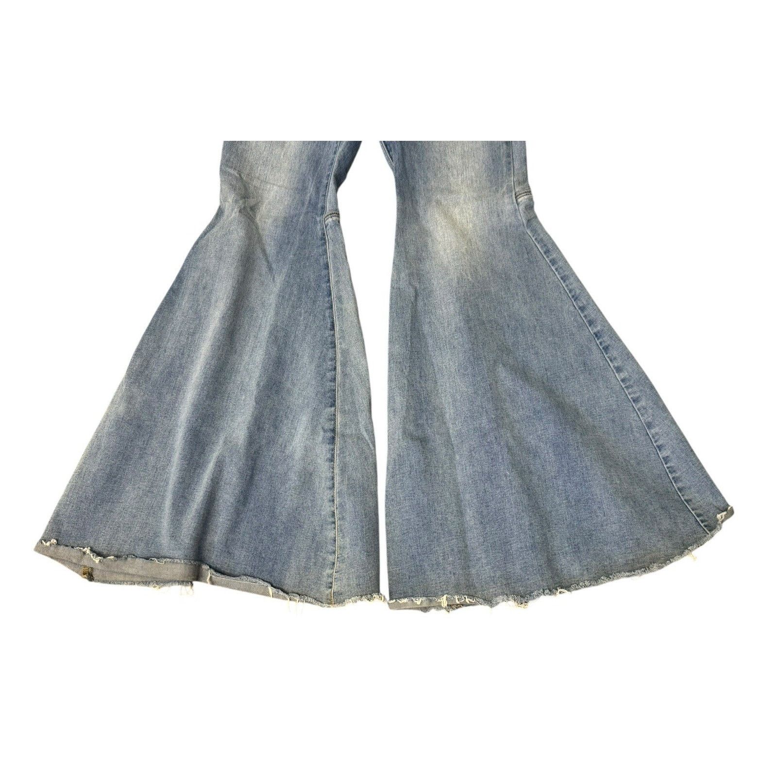 Free People FREE PEOPLE Just Float On Flare Jeans Vintage Bell Bottom 30 Size 30" / US 8 / IT 44 - 3 Thumbnail
