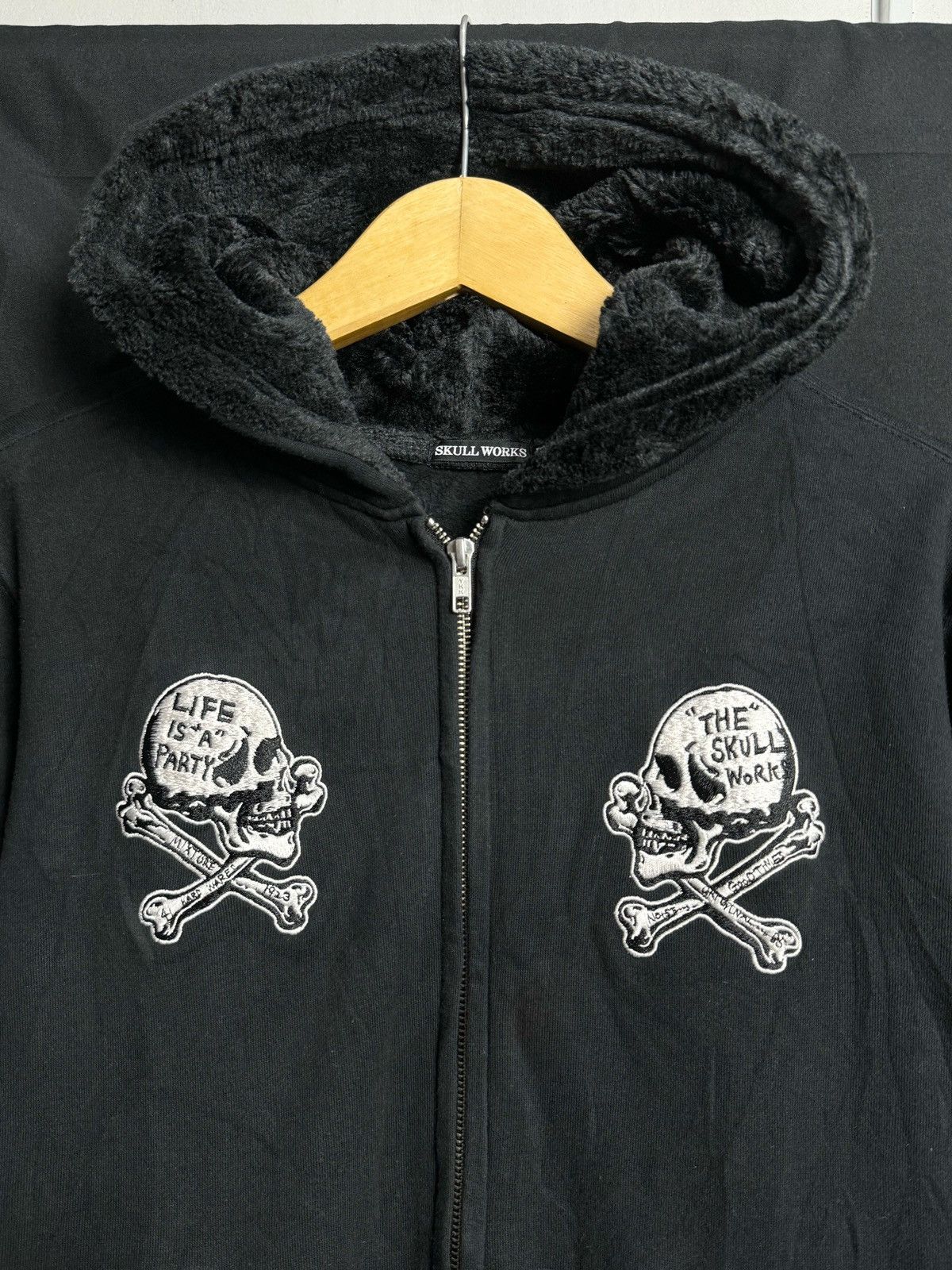 If Six Was Nine × Japanese Brand × Le Grande Bleu (L.G.B.) Double Skulls Works Velvet Hoodie Size US M / EU 48-50 / 2 - 3 Thumbnail