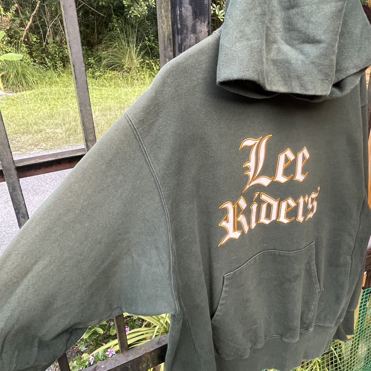Lee 🔥Vintage 90s Lee Riders Embroidered Spellout Pullover Hoodie Size US L / EU 52-54 / 3 - 7 Thumbnail