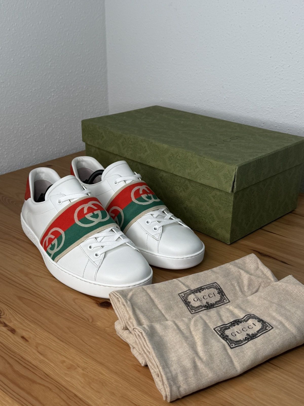 Gucci Gucci Ace Elastic Web Interlocking GG White Size 10 Size US 10 / EU 43 - 1 Thumbnail