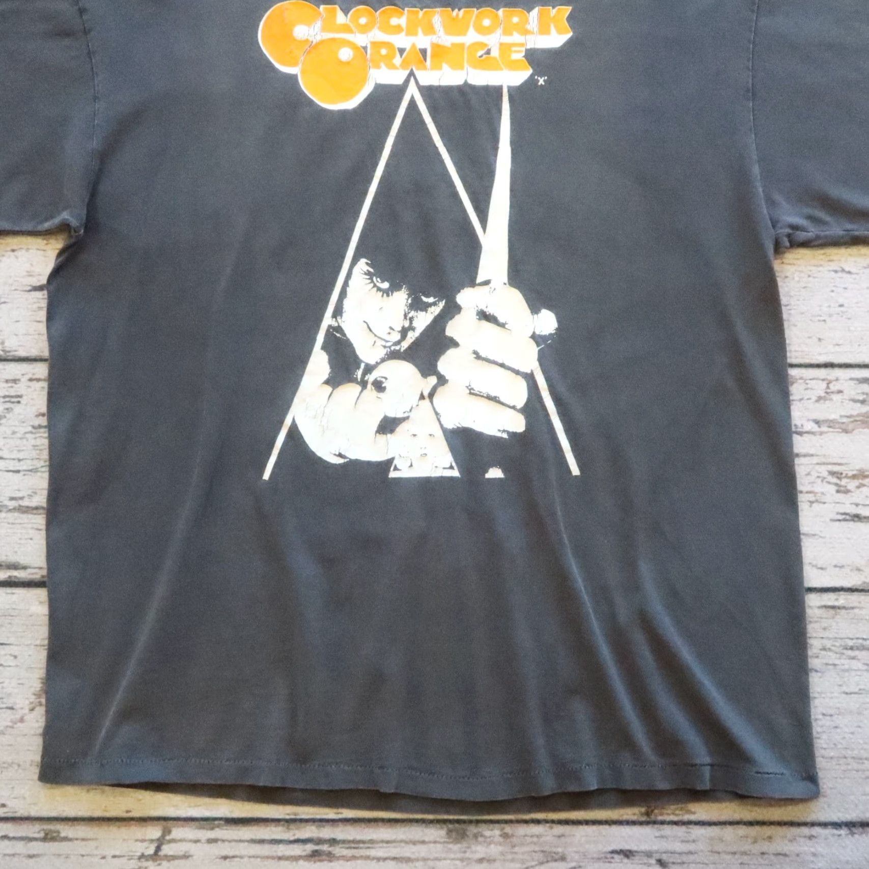 Vintage VINTAGE A Clockwork Orange Movie Tshirt Nike Size XL Size US XL / EU 56 / 4 - 3 Thumbnail