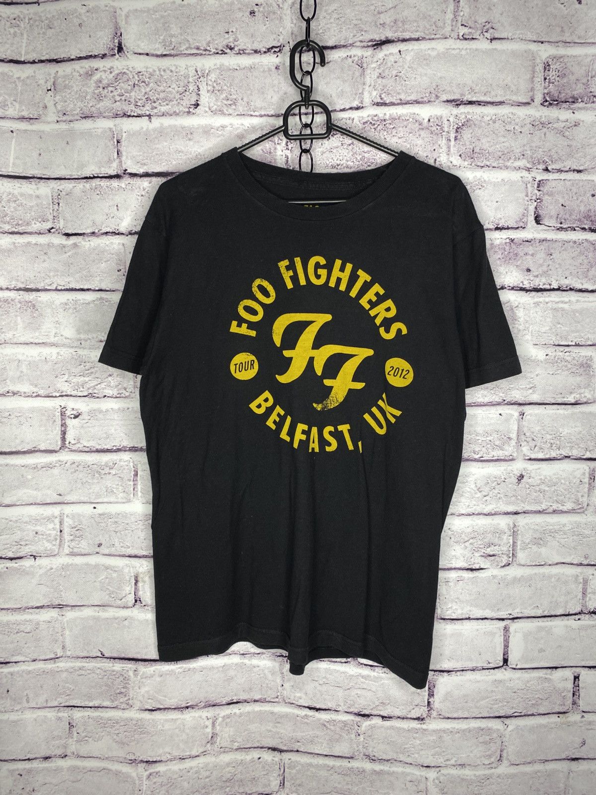 Band Tees Men's T-Shirt Foo Fighters Rock Band Tee Vintage Size US M / EU 48-50 / 2 - 1 Thumbnail