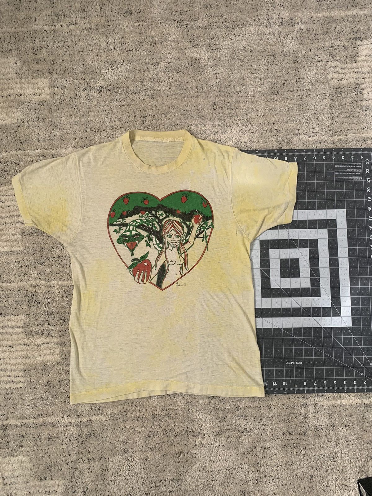 Vintage 1987 Guns & Roses? Garden of Eden Tee size L fits m/l Size US L / EU 52-54 / 3 - 1 Thumbnail