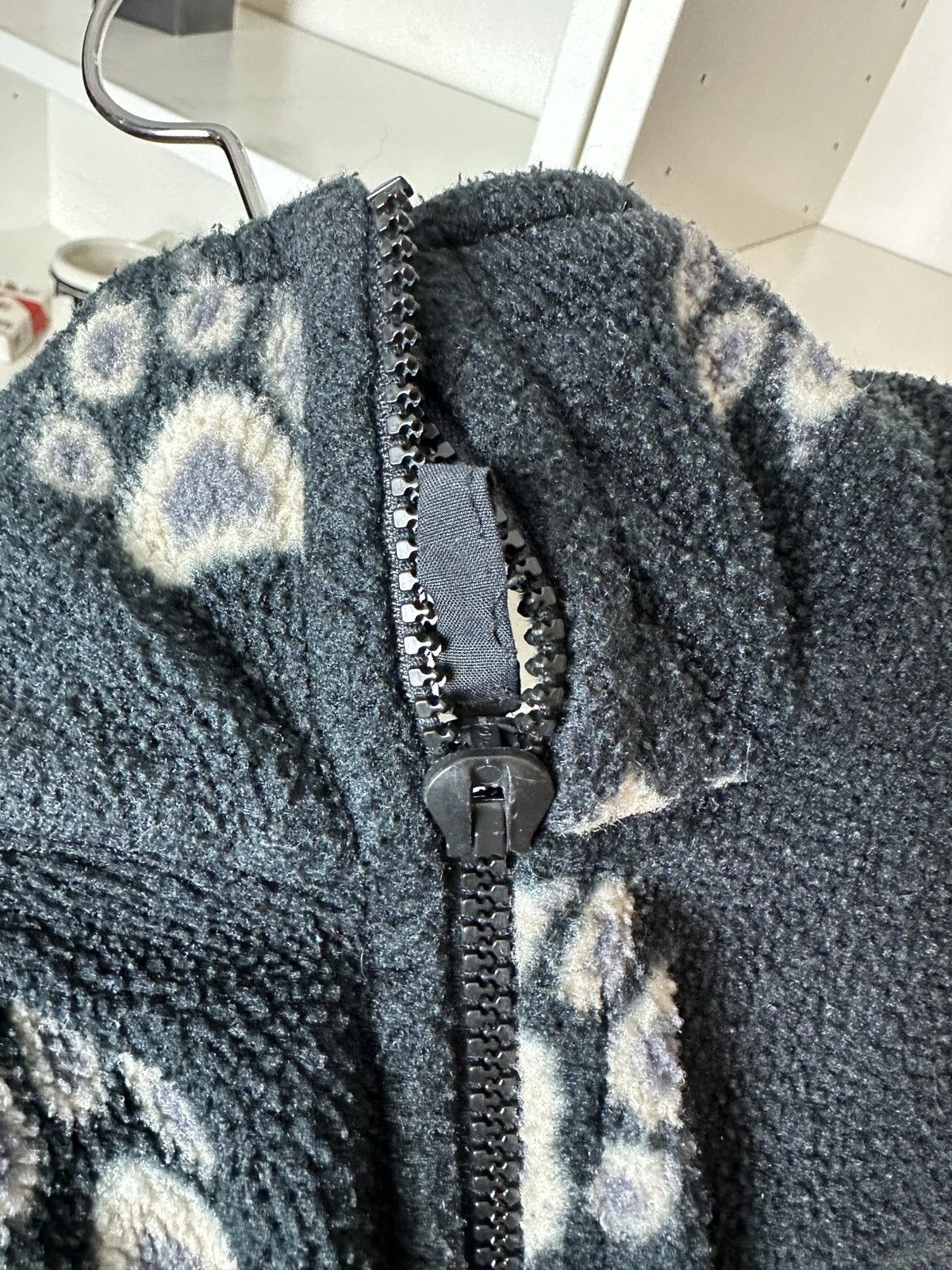 Jack Wolfskin Cute animal paws cottage fleece zip jacket Size US L / EU 52-54 / 3 - 9 Thumbnail