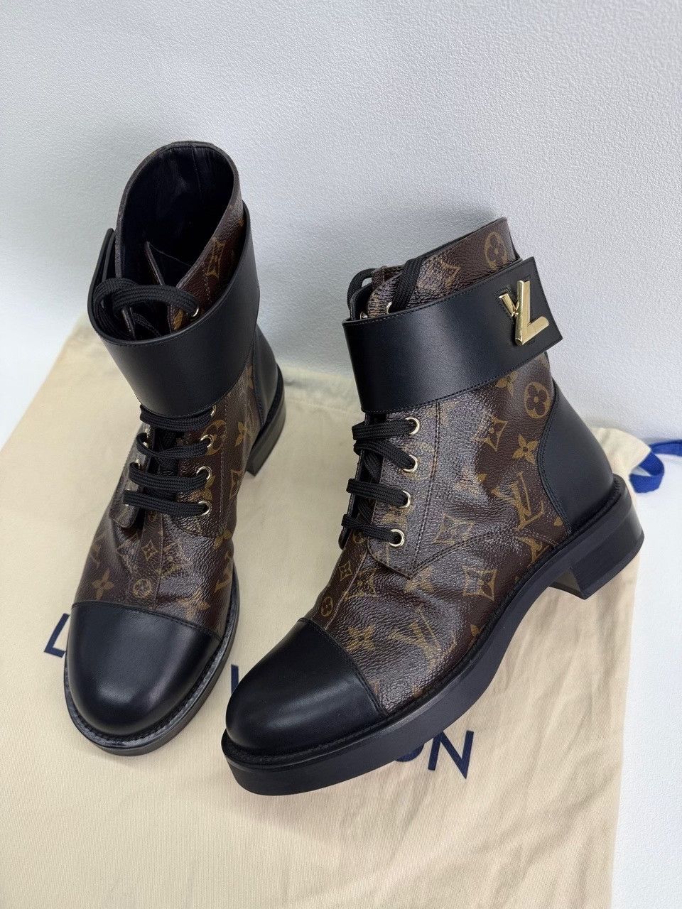 Louis Vuitton Louis Vuitton Brown Boots us_7-5 Women Size US 7.5 / IT 37.5 - 1 Thumbnail