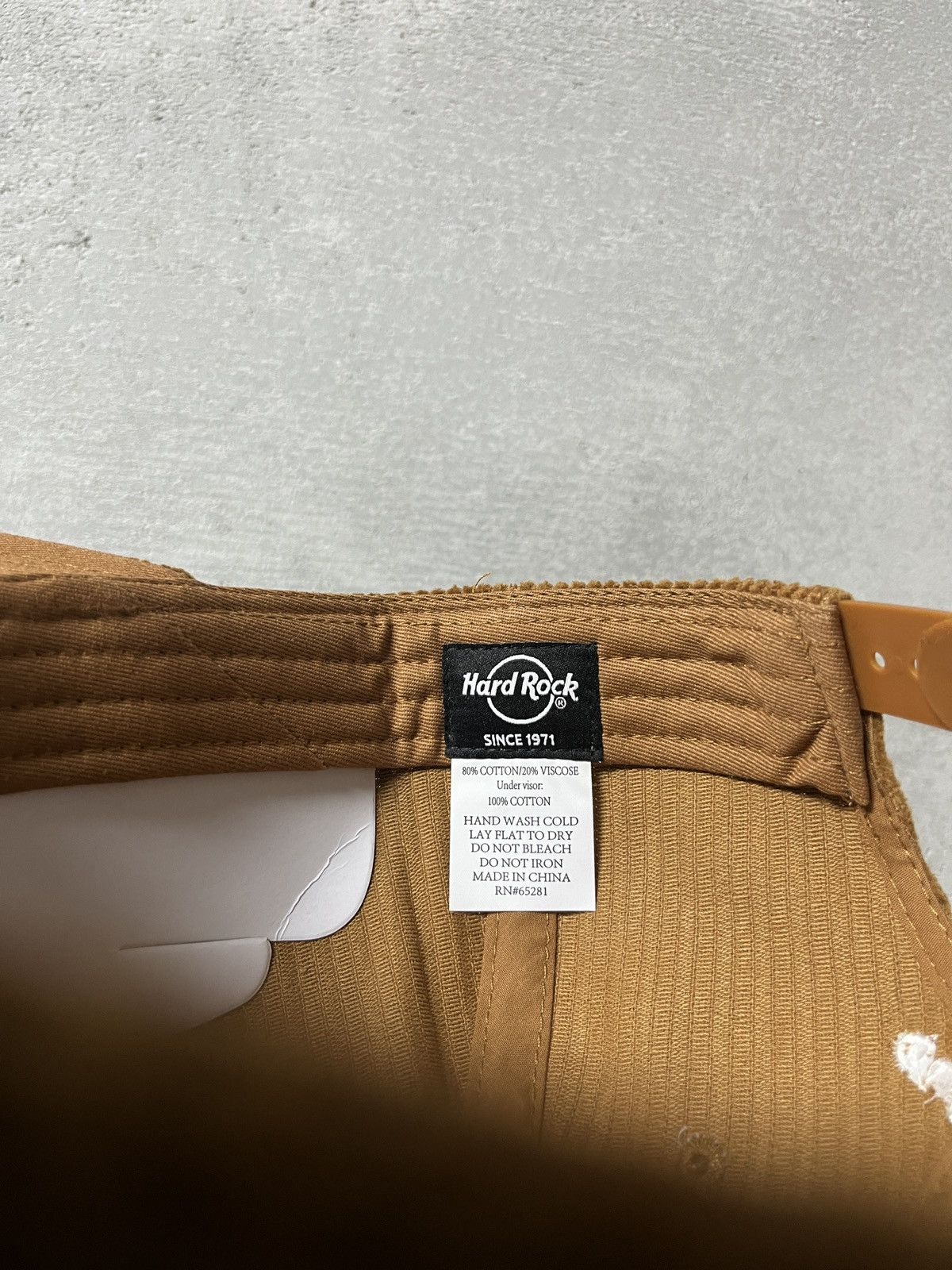 Hard Rock Cafe Rare Hard Rock Cafe Corduroy Cap Brown Glasgow Limited Size ONE SIZE - 6 Thumbnail