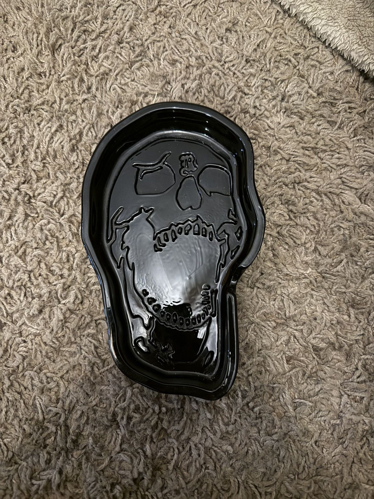 Revenge Official Revenge Black Skull Ashtray Size ONE SIZE - 1 Thumbnail
