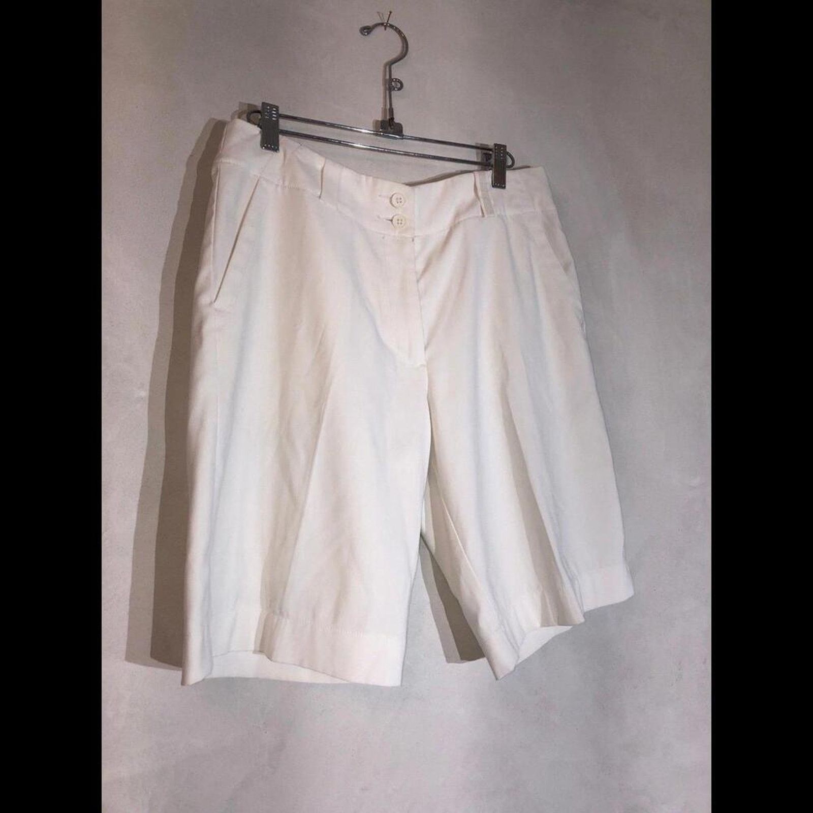 Nike Nike Dri fit Golf Shorts White size 6 Size 28" / US 6 / IT 42 - 2 Thumbnail