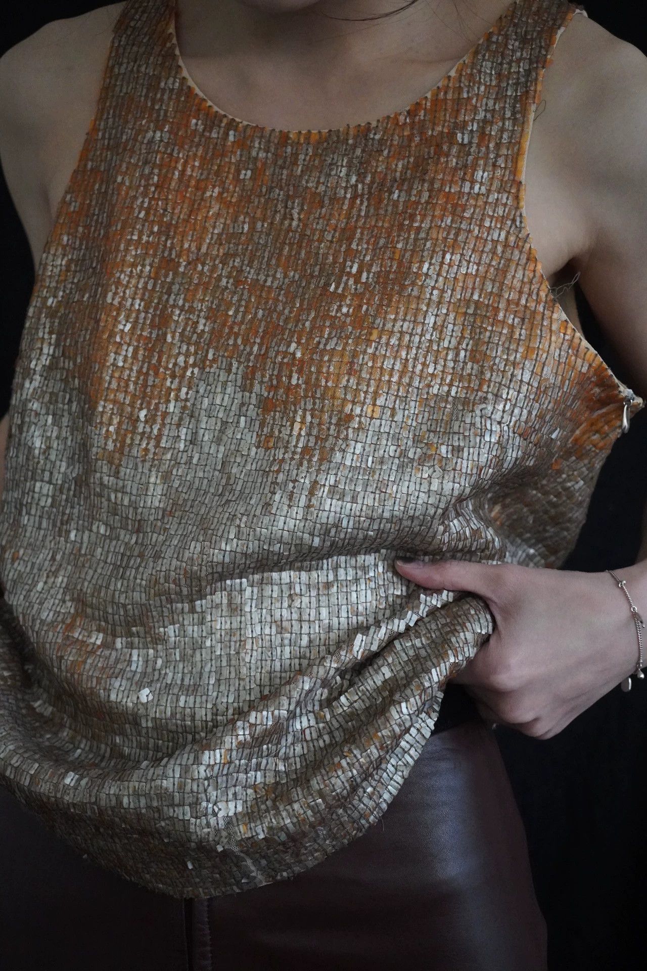 Loewe LOEWE 80s Hand-Sewn Sequins Silk Gradient Vest M Size M / US 6-8 / IT 42-44 - 4 Thumbnail