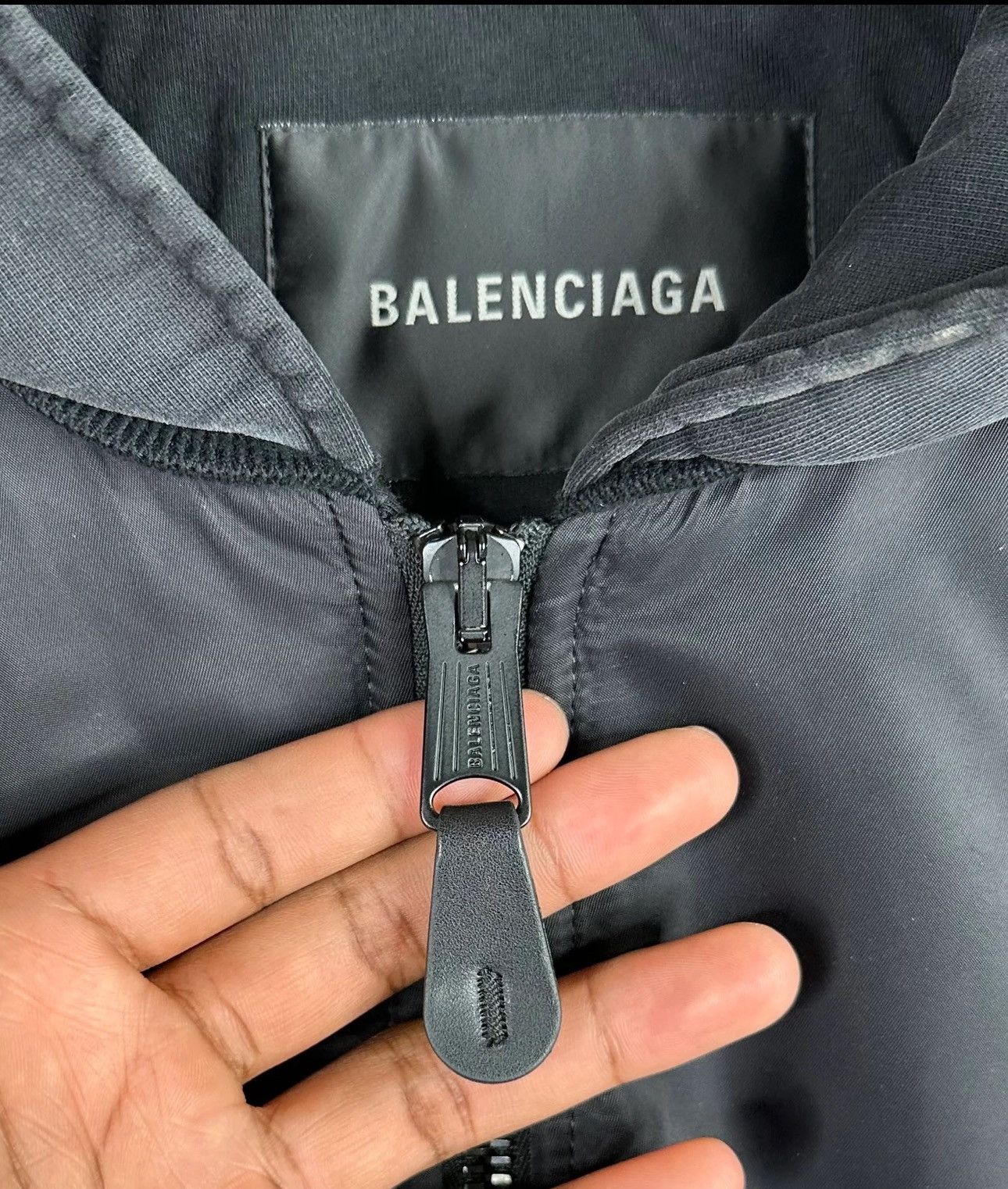 Balenciaga Balenciaga Unity Hooded Bomber Jacket Size US M / EU 48-50 / 2 - 7 Thumbnail