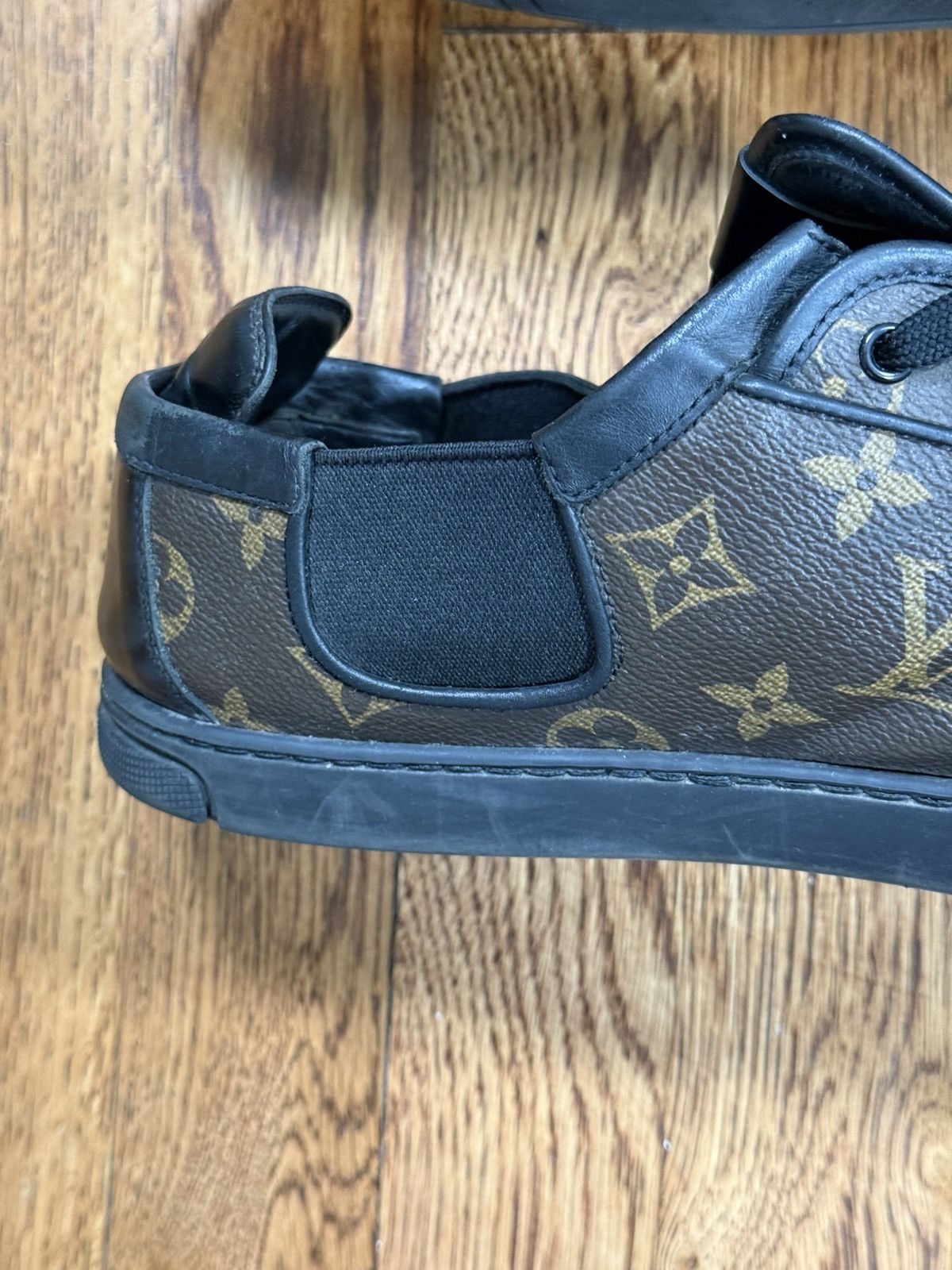 Louis Vuitton Louis Vuitton Calfskin Monogram Slalom Sneakers Leather Size US 9.5 / EU 42-43 - 12 Thumbnail