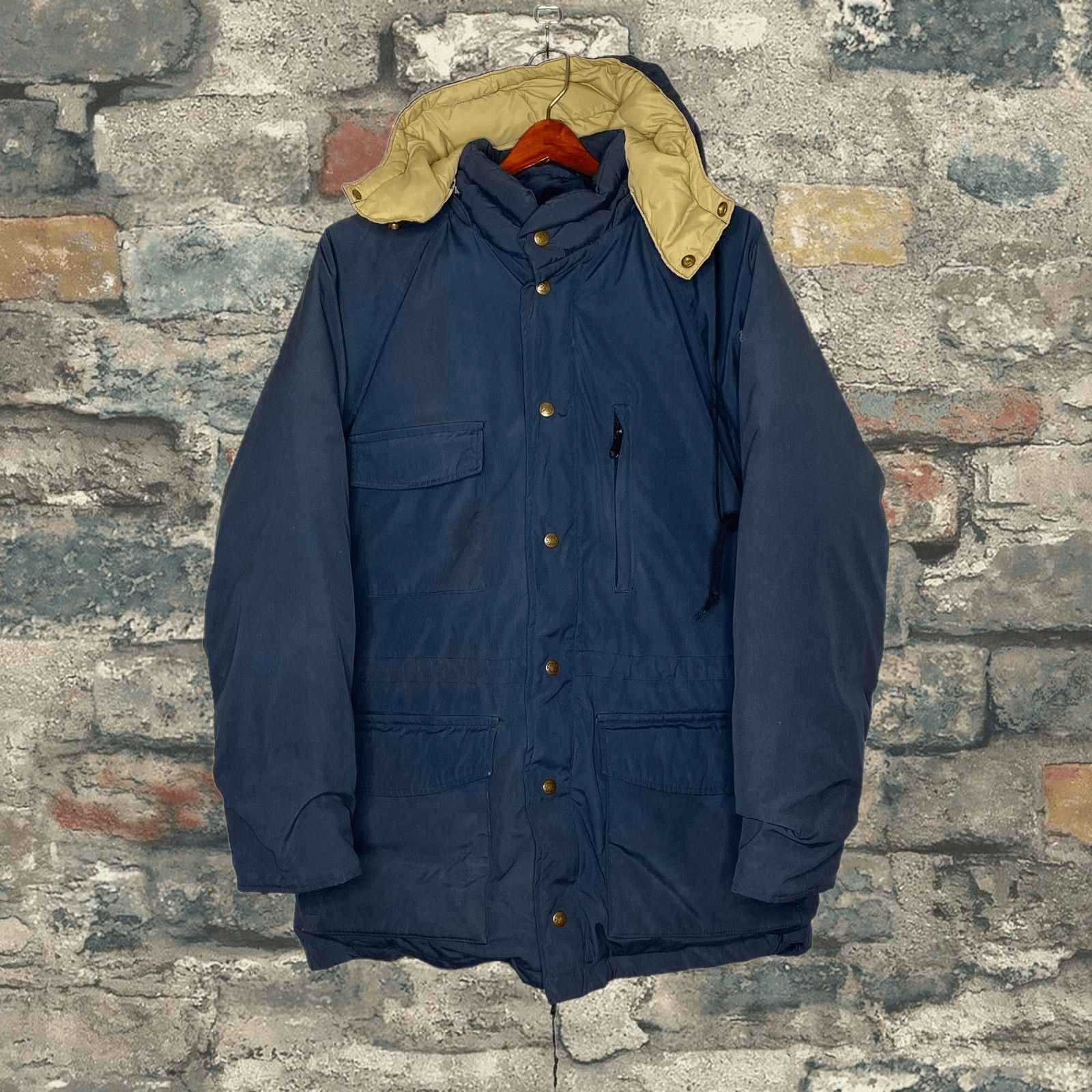 image of Crazy Vintage 90's Eddie Bauer Puffer Jacket Navy Blue, Men's (Size XL)