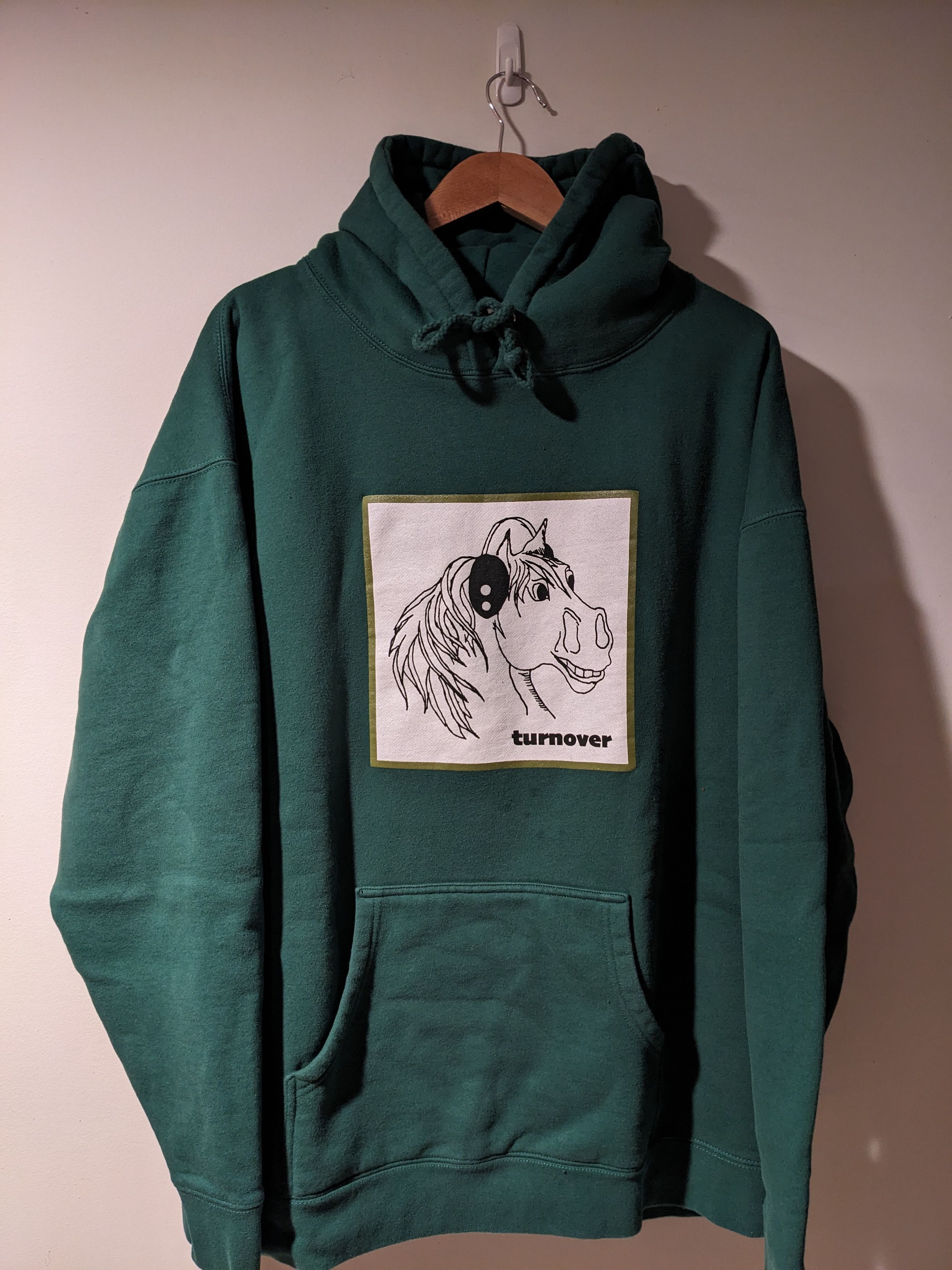 Band Tees × Gildan Turnover Horse Headphones Band Music Green 3X-Large Hoodie Size US XXL / EU 58 / 5 - 1 Thumbnail