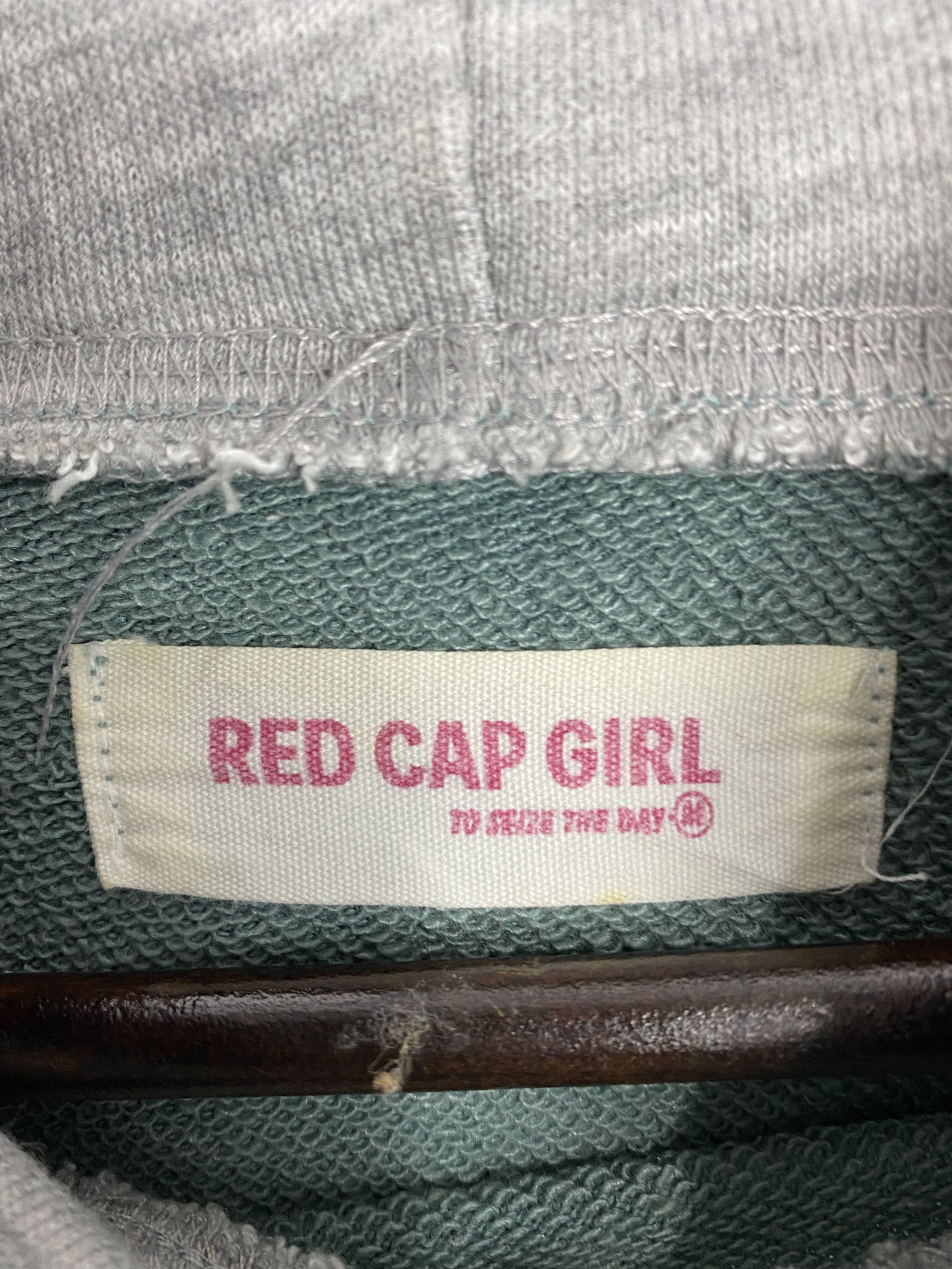Japanese Brand Vintage Red Cap Girl Pullover Hoodies Size US M / EU 48-50 / 2 - 7 Thumbnail