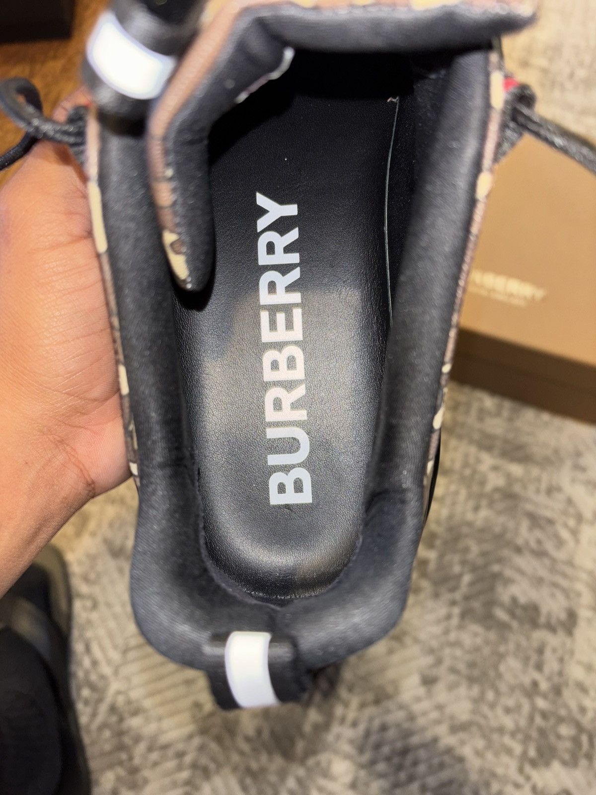 Burberry Burberry Arthur Size US 13 / EU 46 - 6 Thumbnail