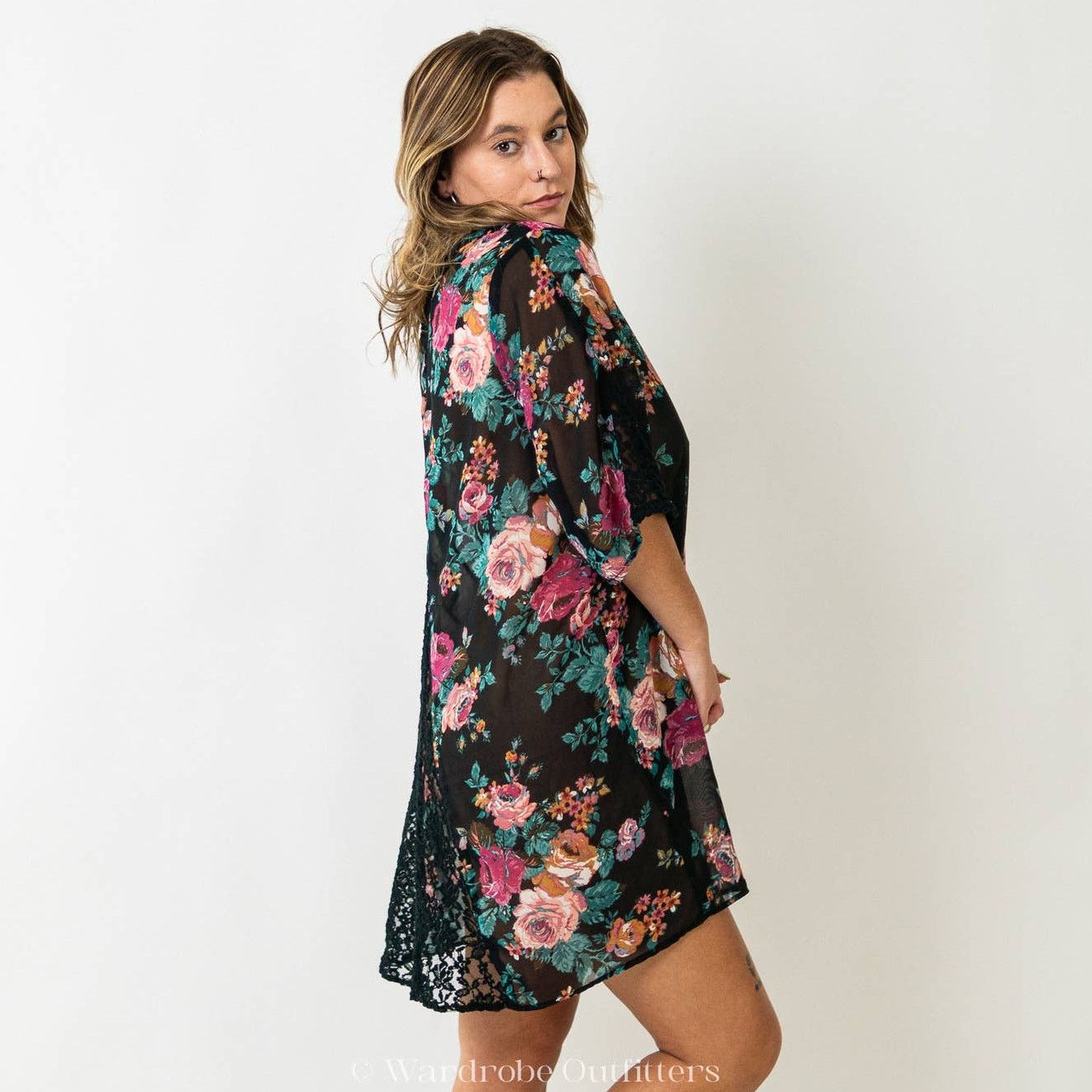 Designer Black x Floral & Lace Robe Lingerie Size ONE SIZE - 4 Thumbnail