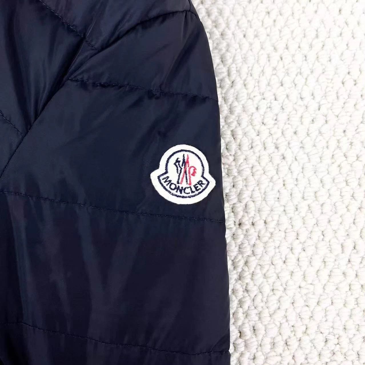 Moncler Moncler Black Waterproof Logo Ribbed Down Jacket 0 Size US XS / EU 42 / 0 - 4 Thumbnail