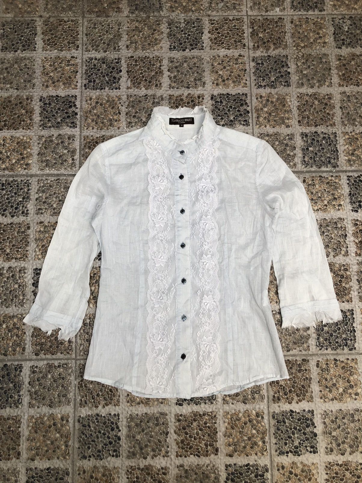If Six Was Nine × Japanese Brand × Tornado Mart Vintage Tornado Mart Femme ButtonUp Shirt Size S / US 4 / IT 40 - 1 Thumbnail