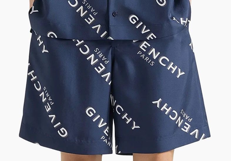 Givenchy Shadow Printed Bermuda Shorts Sz: 46 Orig: $1450