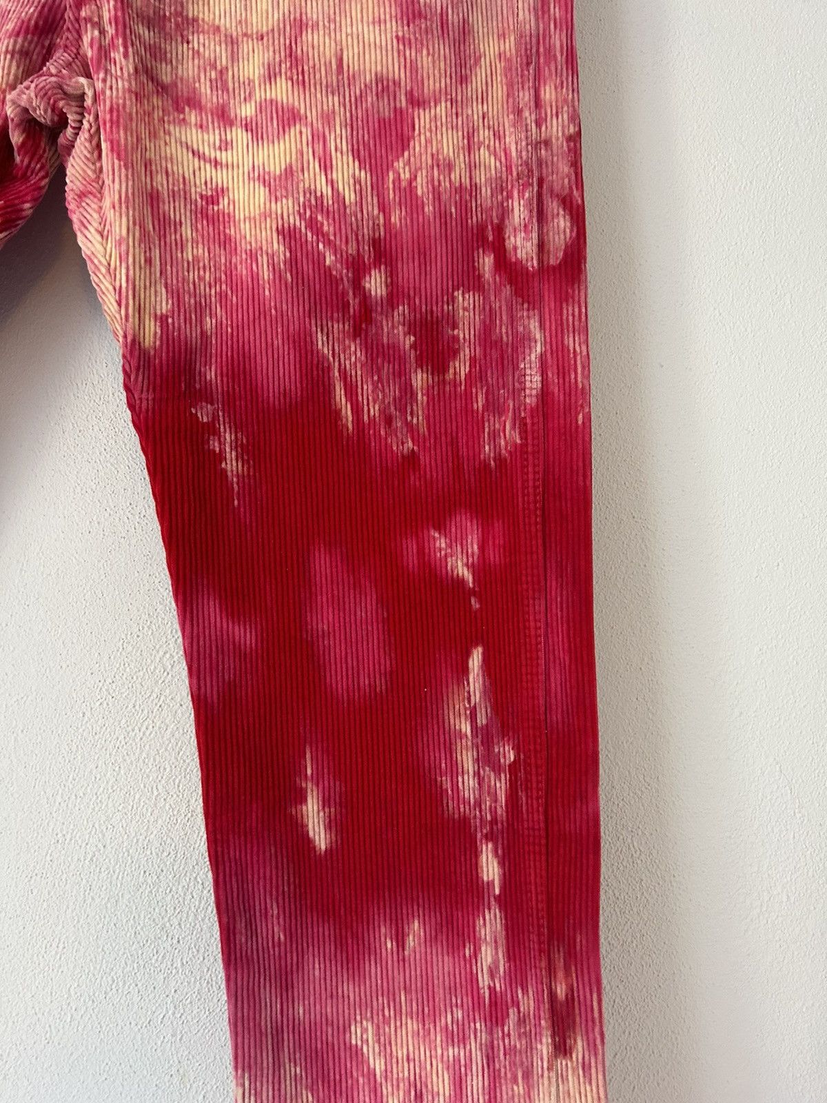 Gucci FW17 Gucci Tie Dye Corduroy Pants Size US 34 / EU 50 - 6 Thumbnail